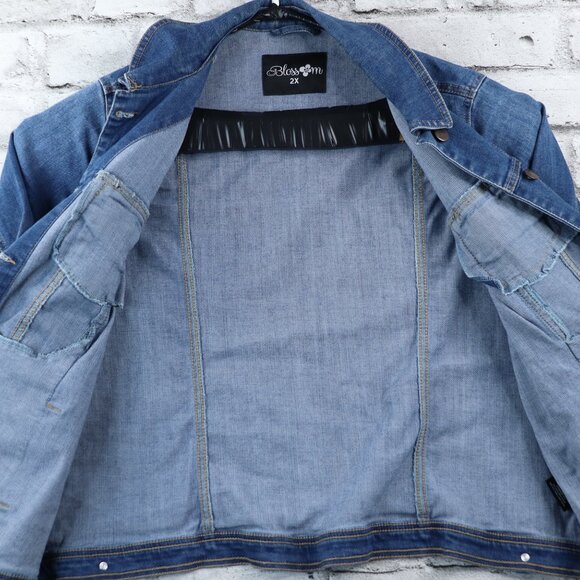 Blossom Women's Jean Denim Jacket Casual Button Down Stretch Stone Wash Size 2X - Picture 3 of 15